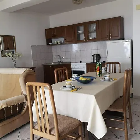 Aprtmani More Kemping Trogir